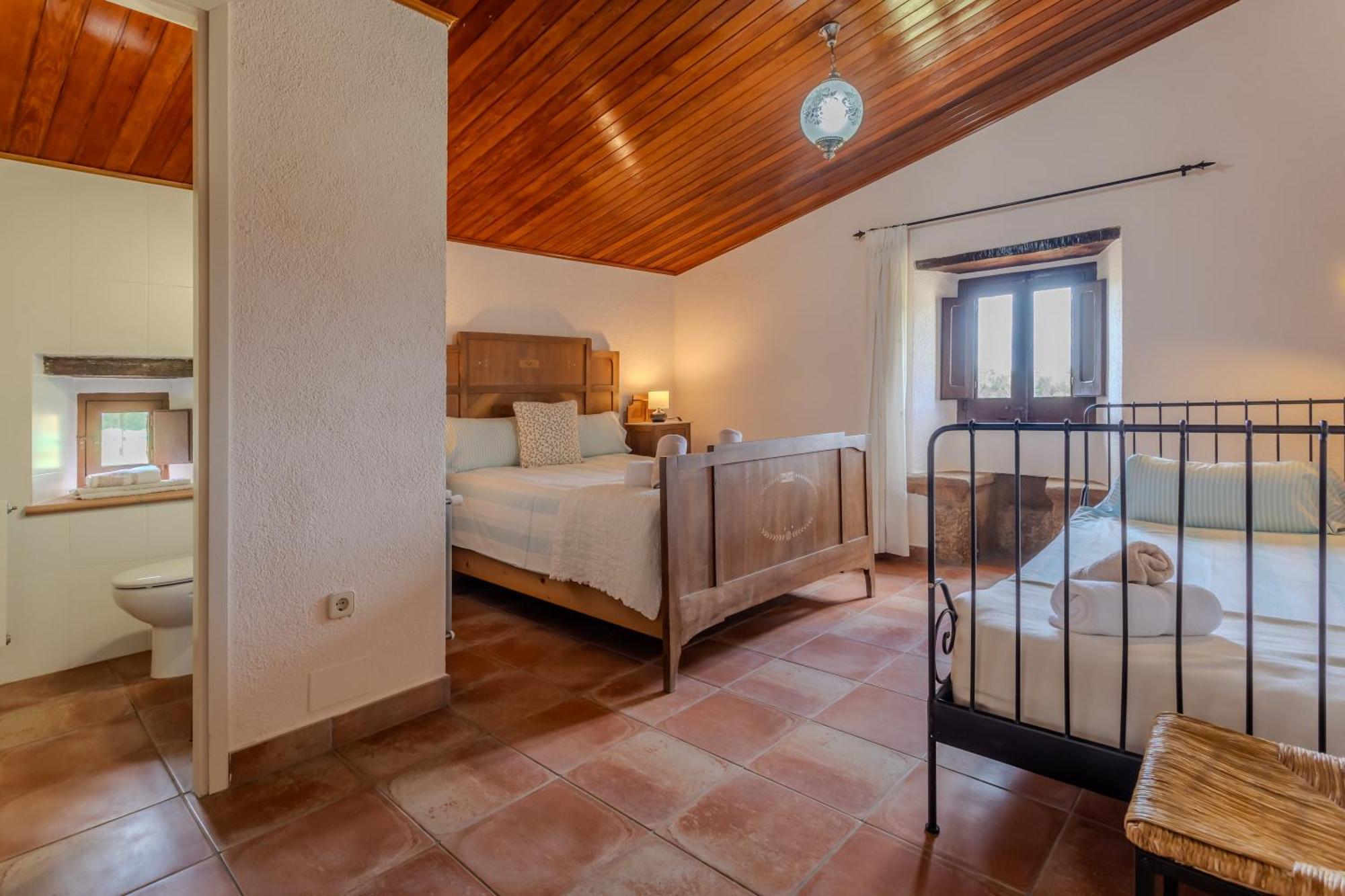 La Pahissa De Can Abras Casa Rural 赫罗纳 外观 照片